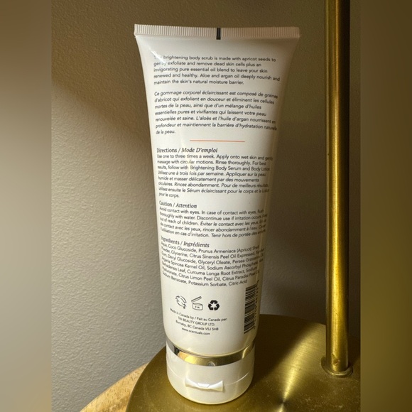 Brightening Body Scrub - Orange - Picture 2 of 5